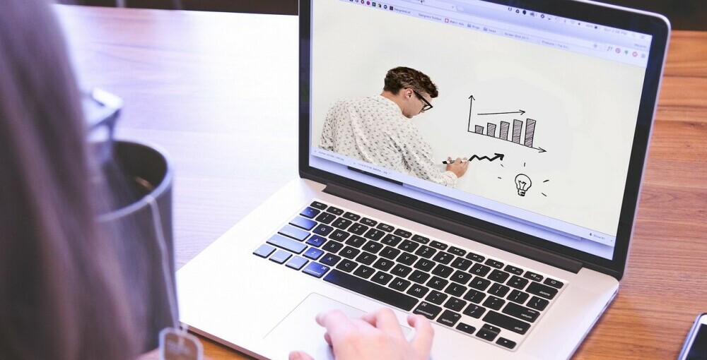 laptop e-learning
